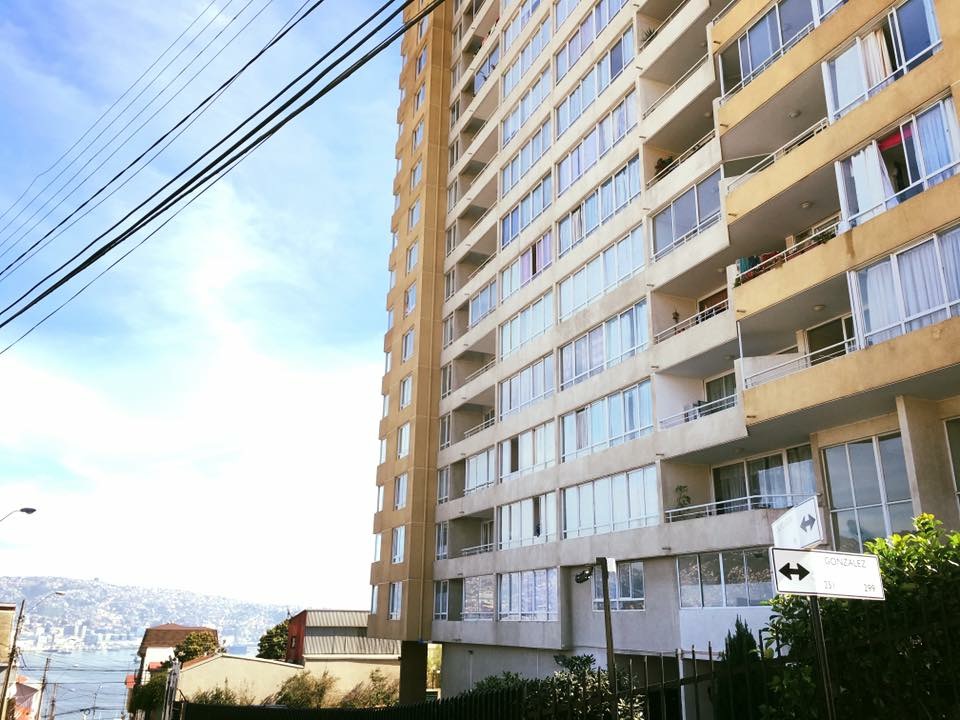 SE VENDE DEPARTAMENTO EN VALPARAISO REF : EDIFICIO BARON I Imagen 1